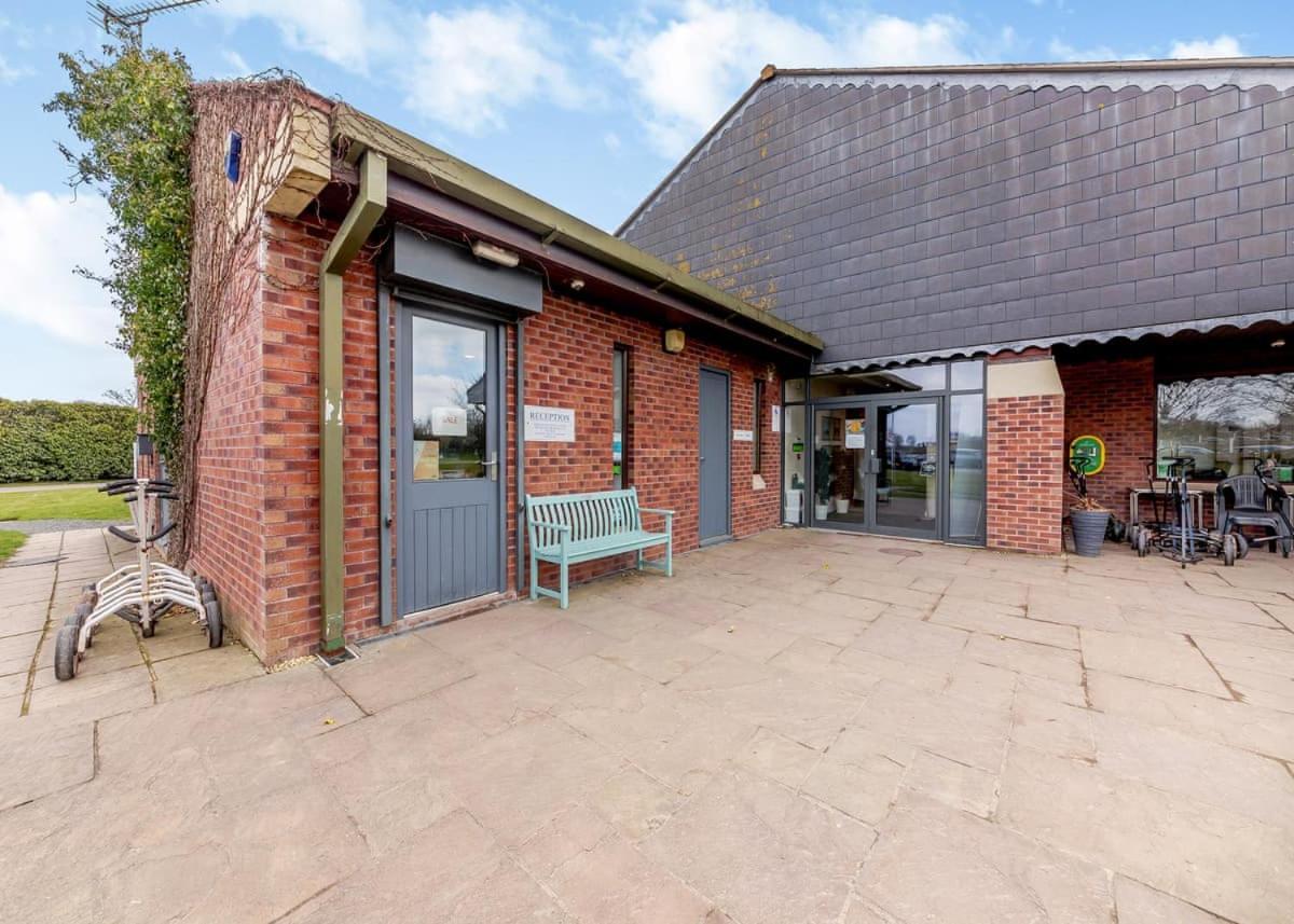 Eden Lodge Retreat Crosby  Esterno foto